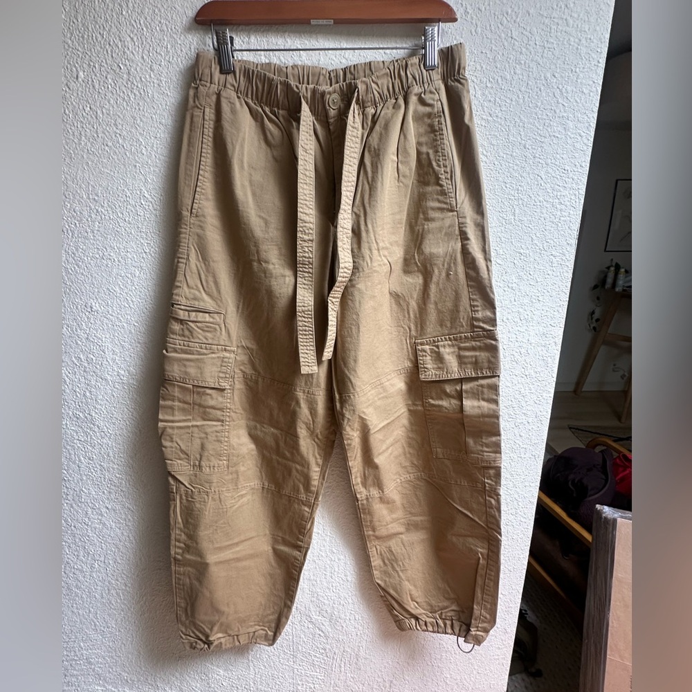 Gap Cargo Pants